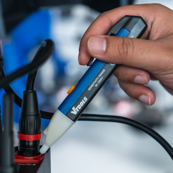 VTOOLS Intelligent Non-Contact Voltage Tester With Flashlight